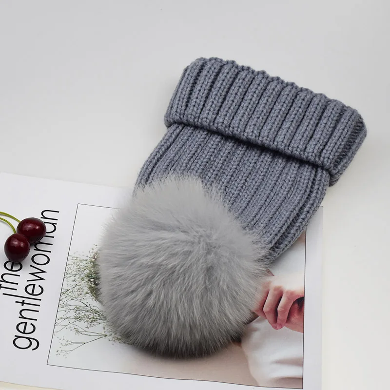 Норки и мех лисы бейсболка помпонами зимняя женская шапка для девочек вязаная