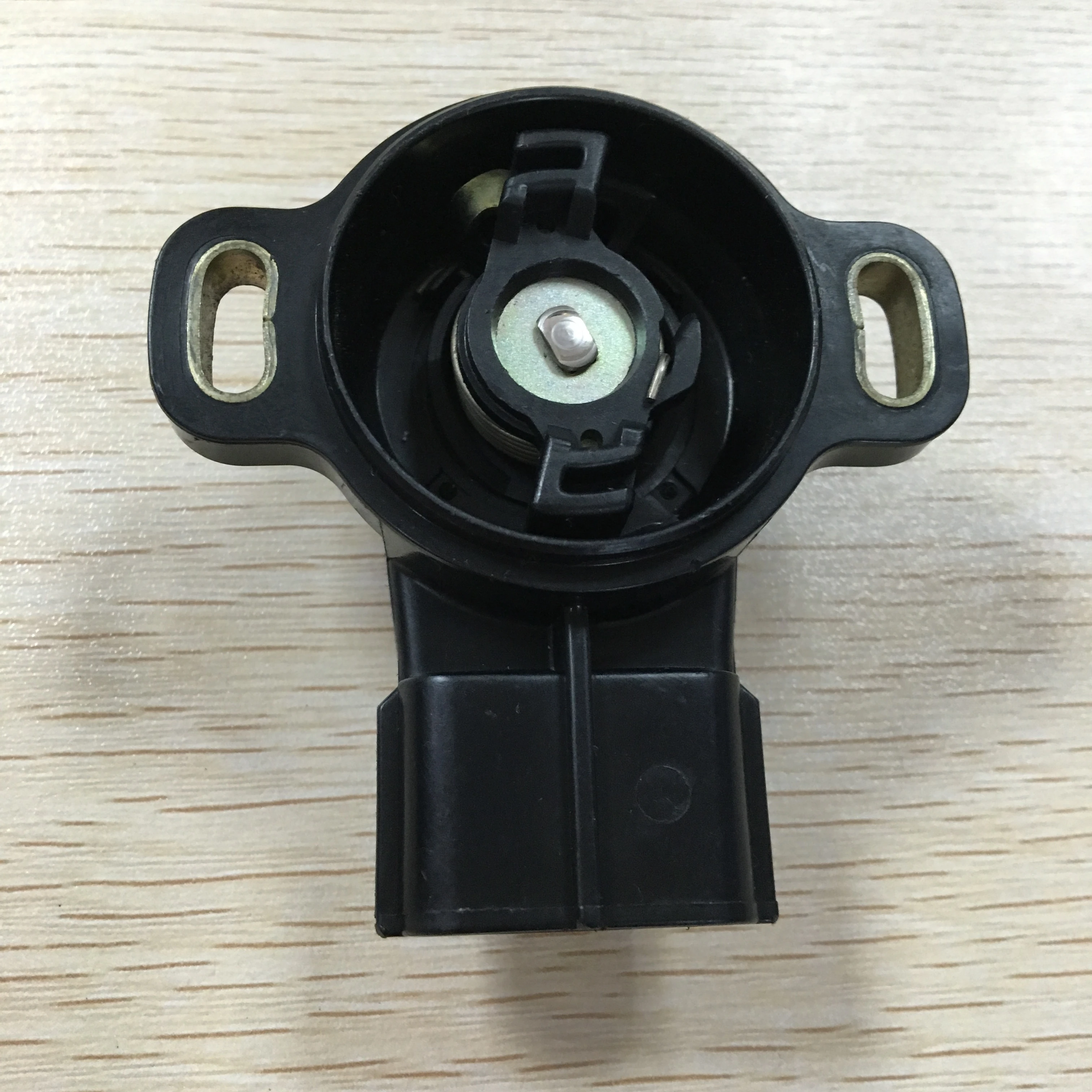 

Genuine Sensors TPS Throttle Position Sensor for TOYOTA SEQUOIA TUNDRA LEXUS GS300 LS400 LX470 89452-30140 198500-3240