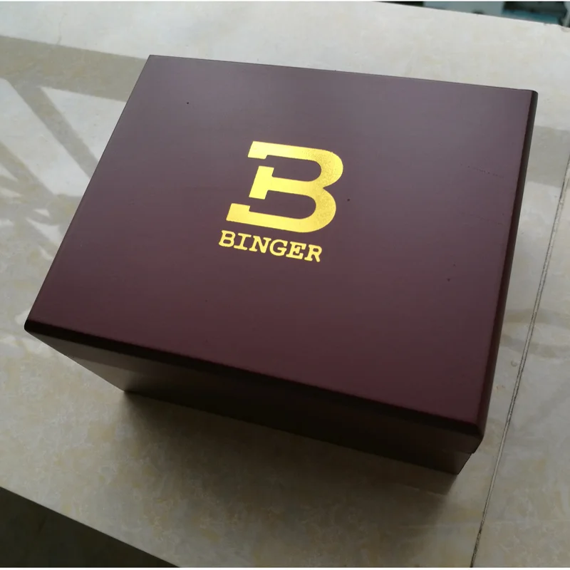 

Оригинальный телефон BINGER