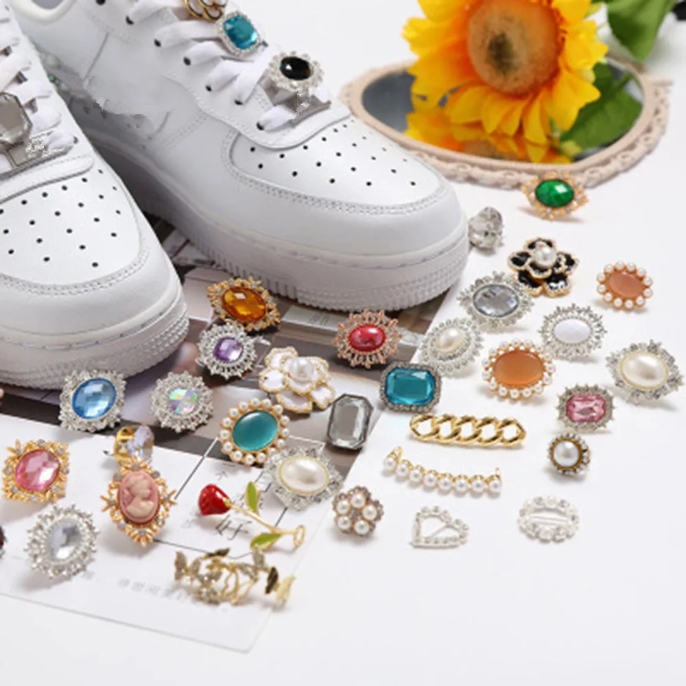 

1pc Metal Rhinestone Shoes Buckle Clip Shoelaces Buckle Lock Diy Shining Diamonds Shoe Clips Decoration Shoe Accessories