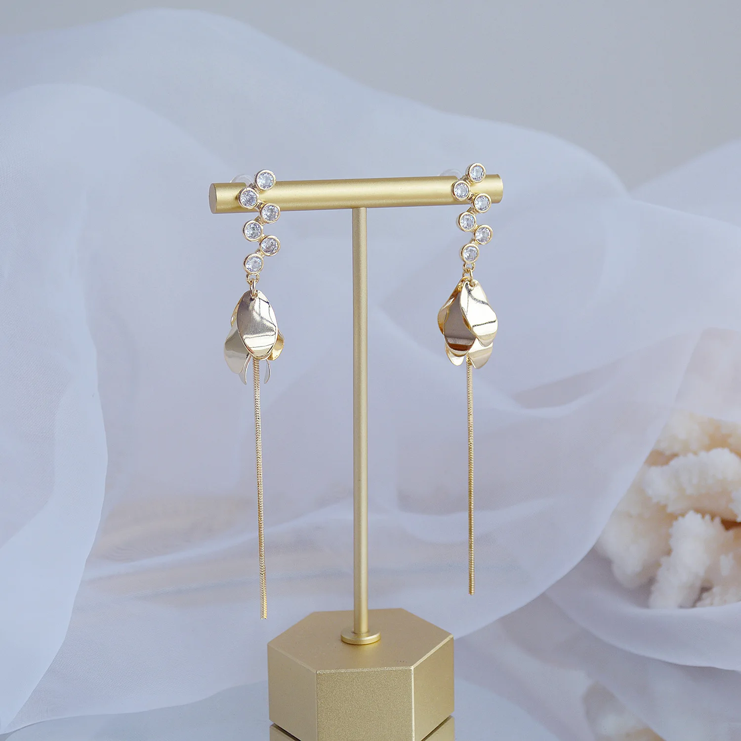 

New Arrive 14K Real Gold Long Tassel Three-dimensional Petals Stud Earrings for Women Cubic Zircon ZC Earrings Girl gift