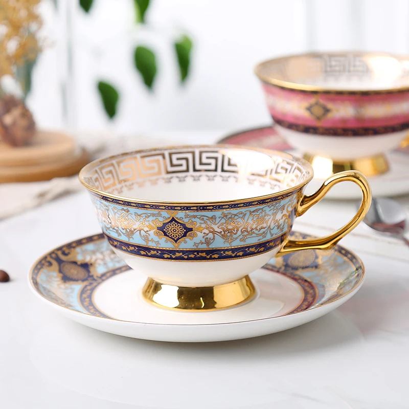 

European Bone China Ceramics Tea Coffee Cup Set Gold Rim Turkish Coffee Cups Reusable Travel Tazas De Cafe Home Garden BE50CP