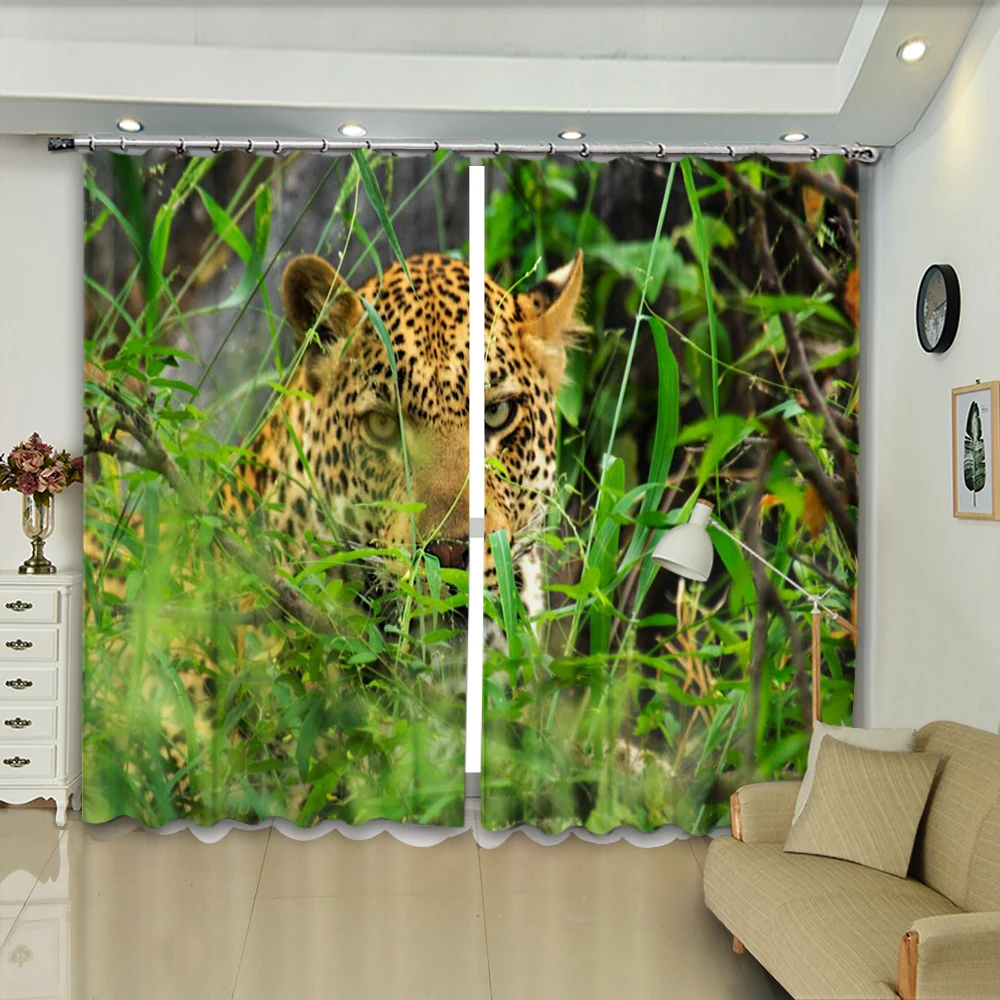 

Leopard Ready To Go In The Green Grass High-precision Blackout Curtains Dersonalized 3D Digital Printing Purtains DIY Photos