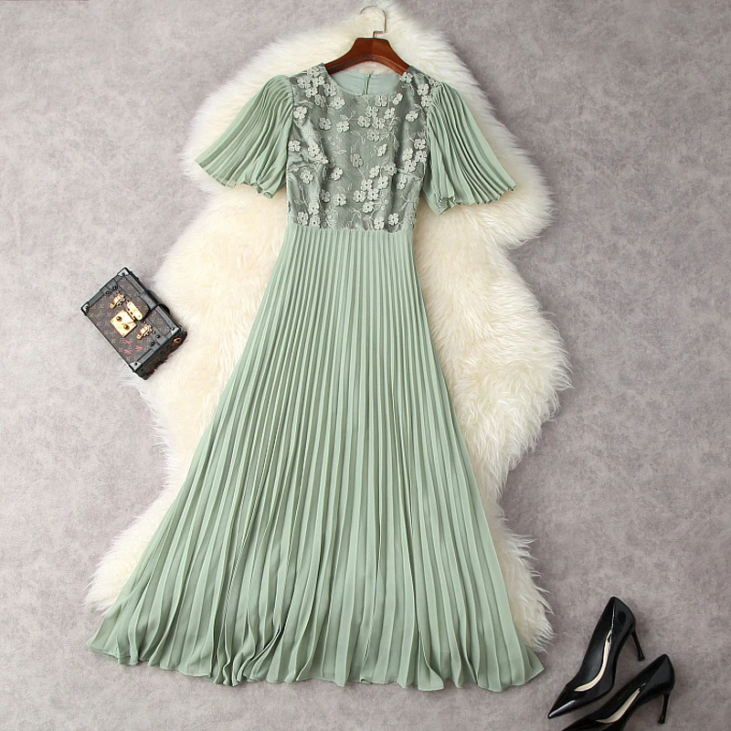 

2021 New Short Sleeve Gauze Long Pleated Party Dresses Elegant Women Summer Slim Chiffon Lotus Sleeve Flower Embroidery Dress