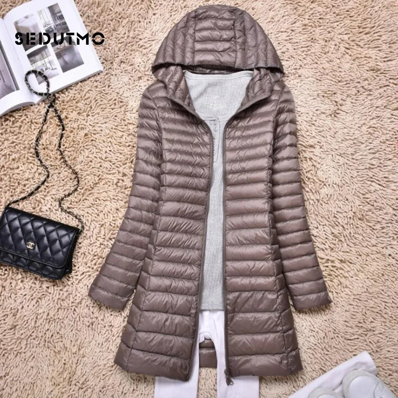 Зимняя женская куртка на утином пуху SEDUTMO Размер 4XL светильник кое длинное