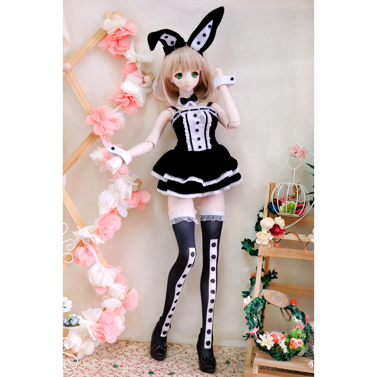 Bunny maid. Супер горничная. Костюм зайчика горничной. Bambi модель. Bunny maid.