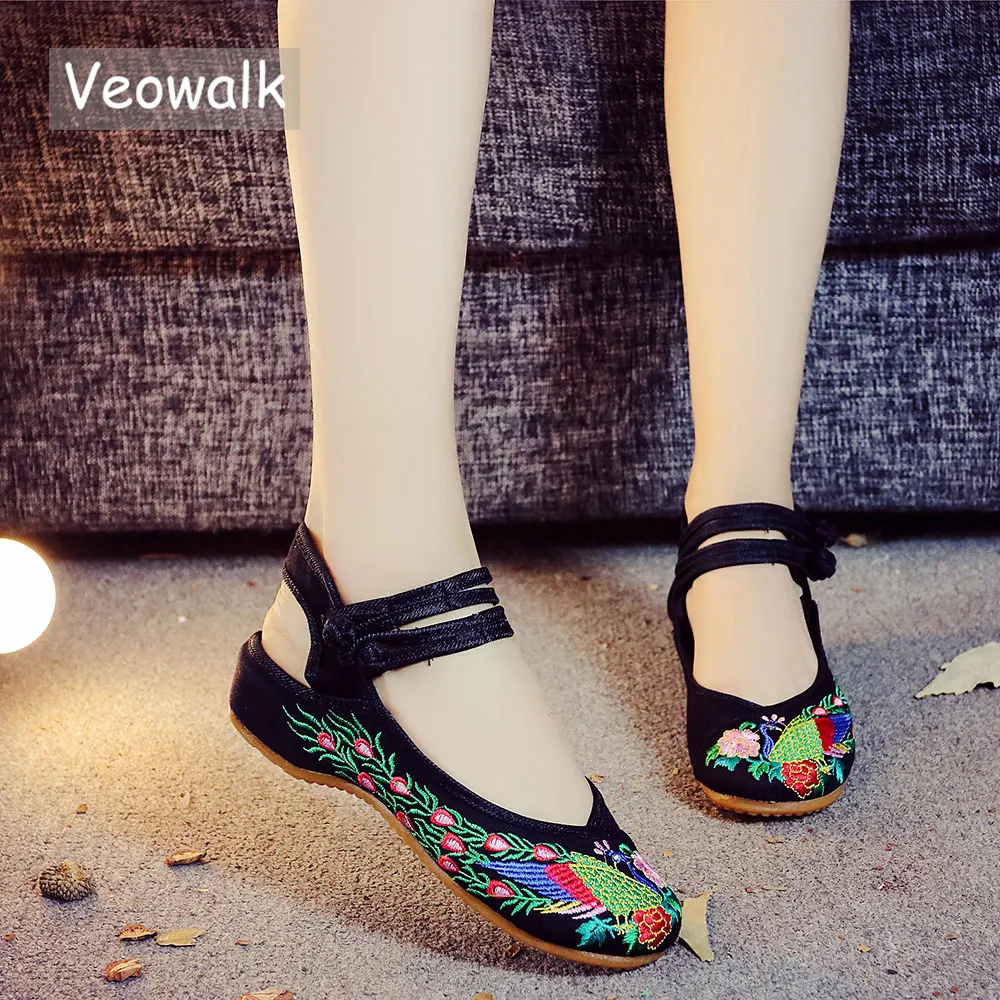 Женские ботинки ручной работы Veowalk Винтажные на плоской подошве с вышивкой