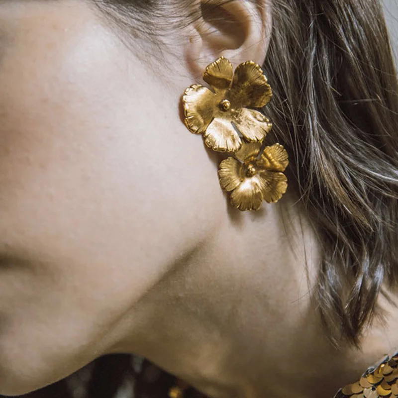 Модные роскошные брендовые новые дизайнерские металлические серьги с цветами