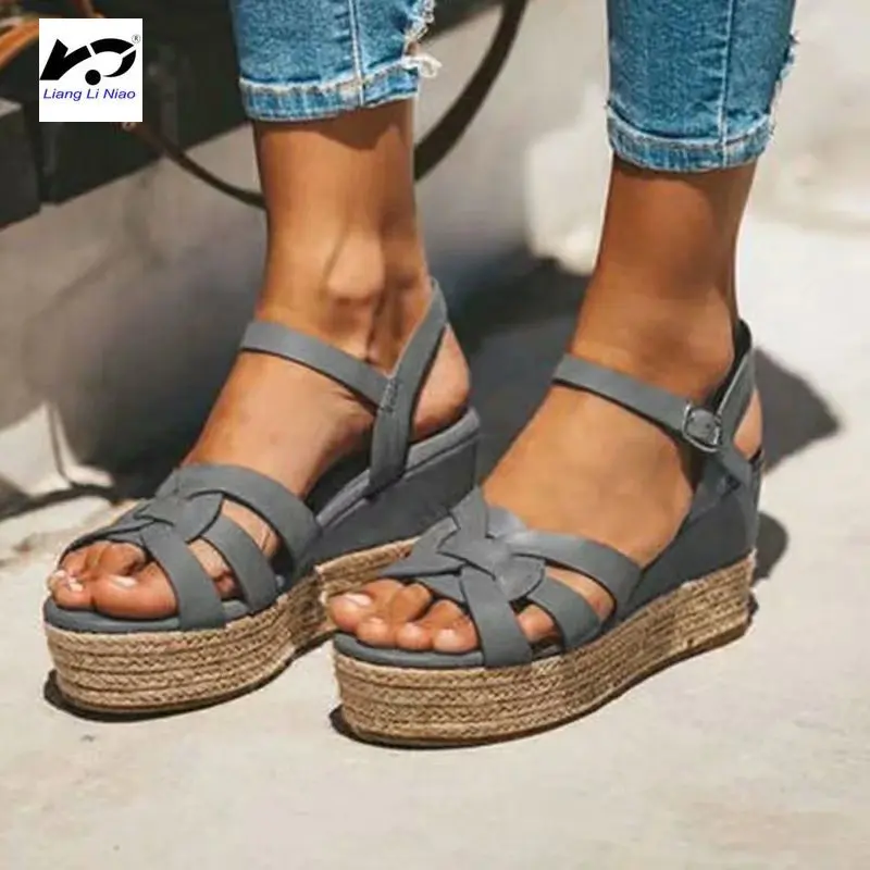 

2020 New Women's Sandals Straw Hemp Rope Rubber Sole Slanted Heel Flat Women's Shoes Platform Platform Women's Shoes