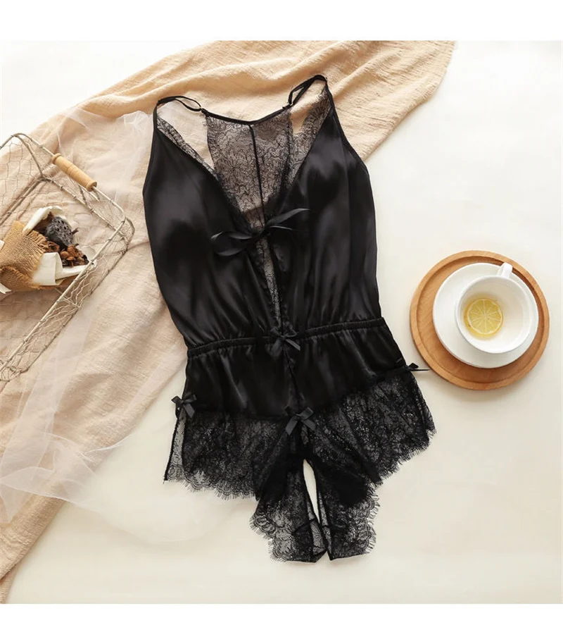 

White One Piece Bodysuit Beauty Back Hollow Lace Sexy Women Bow Embroidery Deep V Jumpsuit Overalls Femlae Body Leisure Tops