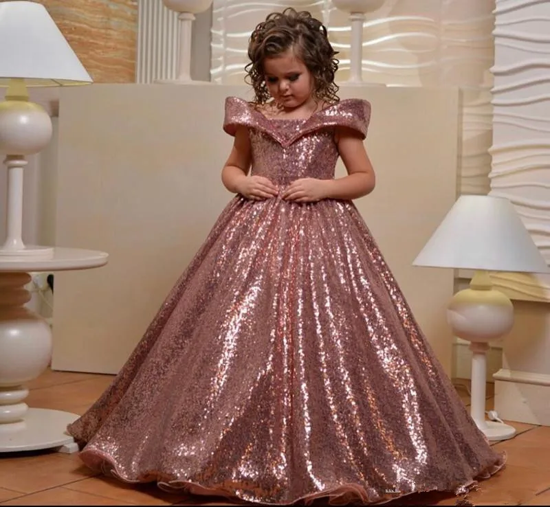 

Sparkly Sequined Ball Gown Flower Girl Dresses Cute Off Shoulder Long Birthday Party Gown Cheap Girl Foiormal Pageant Dresses