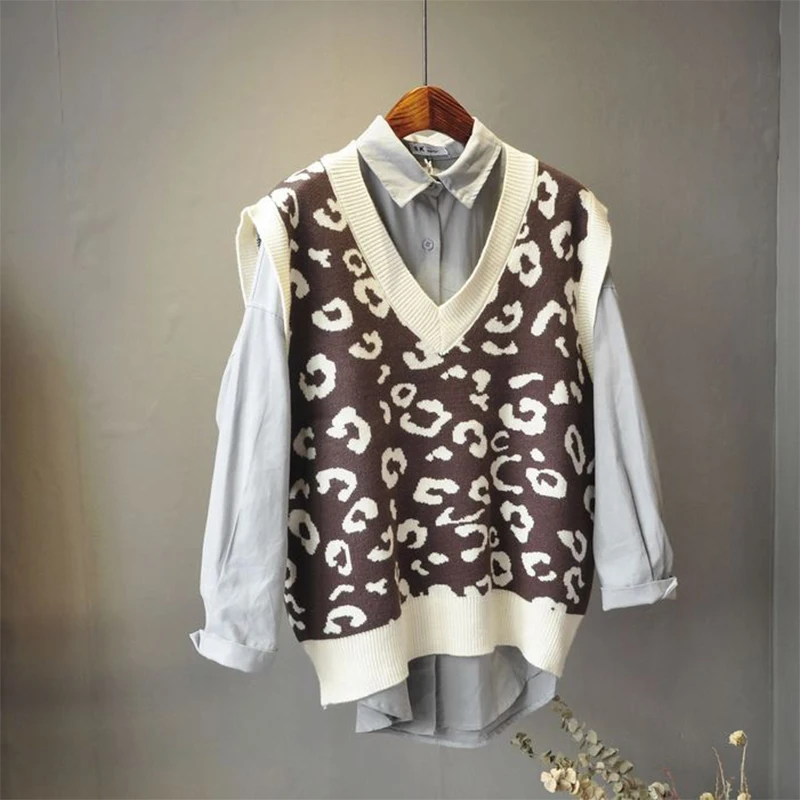 Женский трикотажный жилет с v образным вырезом и леопардовым принтом свободный