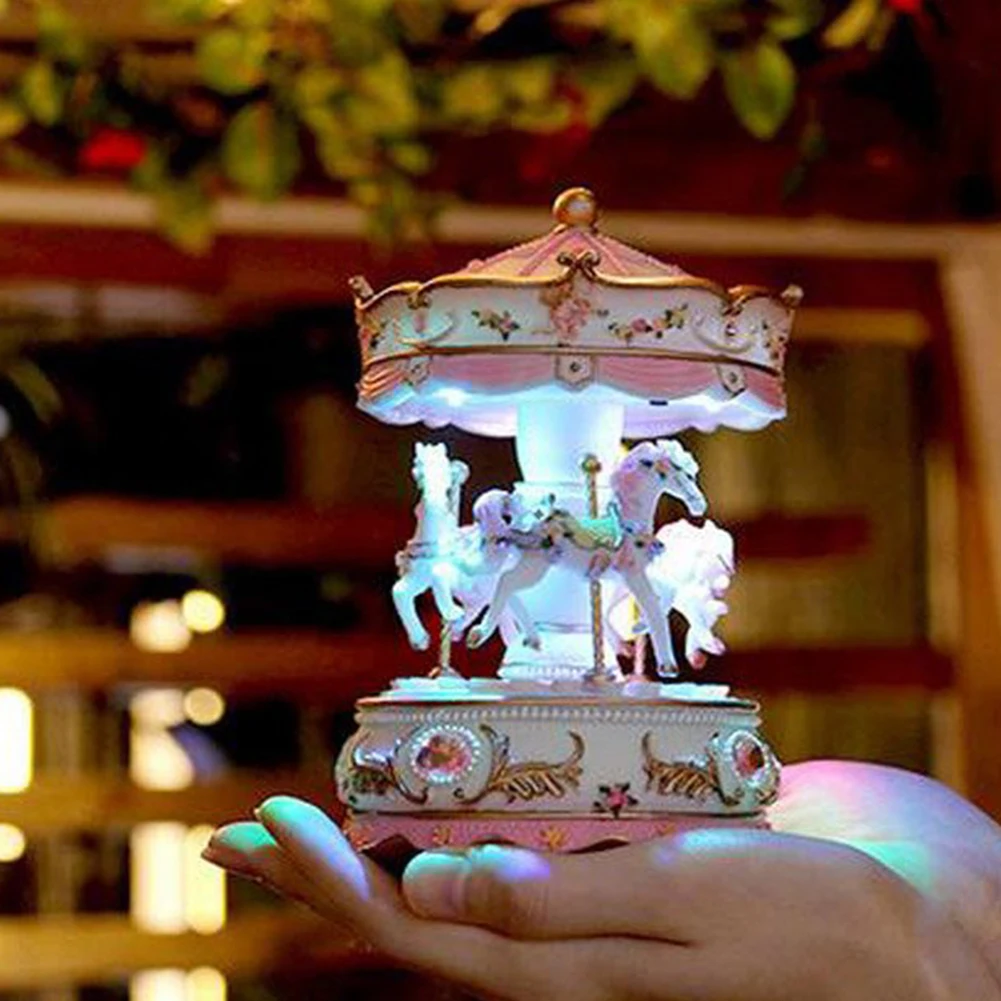 

Resin Decor Valentine's Day Music Box Home Swivel Craft Handwork Clockwork Mechanism Kid Luxury Carousel Toys Birthday LED L