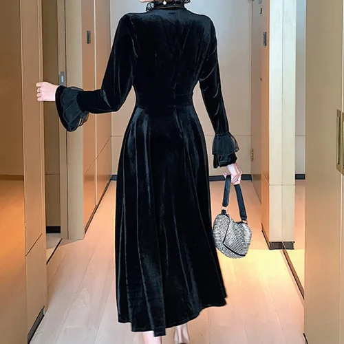 

Women Autumn & Winter Elegant Velvet Dress High Quality Vintage Turtleneck Long Sleeve Party Robe Femme A-Line Black Vestidos