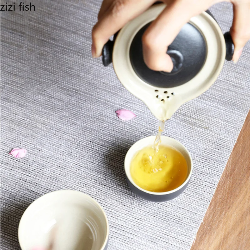 Керамический семейный чайник две чашки уличный дорожный чайный набор наборы