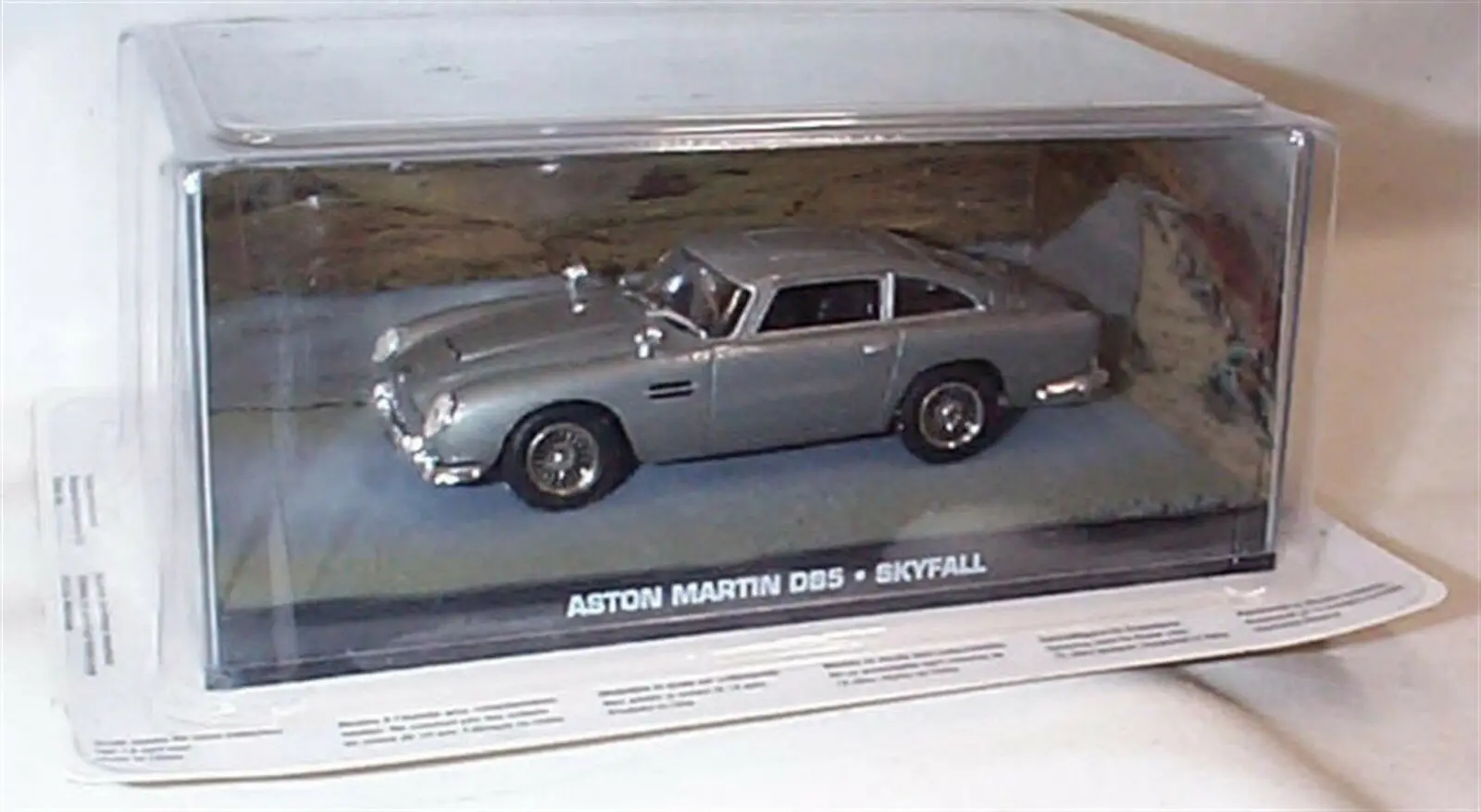 Модель автомобиля из сплава для детей м/ф Aston Martin|Наземный транспорт| |