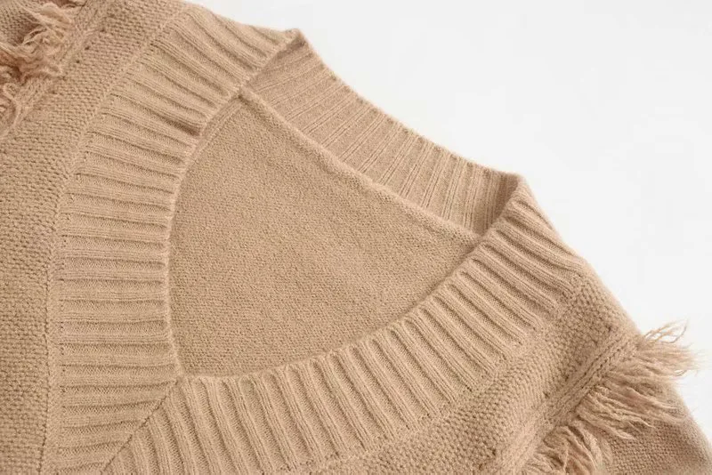 

Paris Girl Autumn Women Solid V-Neck Long-Sleeved Loose Pullover Tassel Sweater Winter Clothes Women Sexy Knitted Pullover