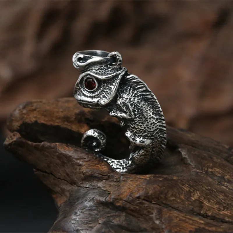 

925 Sterling Silver Fashion Jewelry Small Cute Little Lizard Retro Thai Necklace Pendant Simple Female Valentine's Day