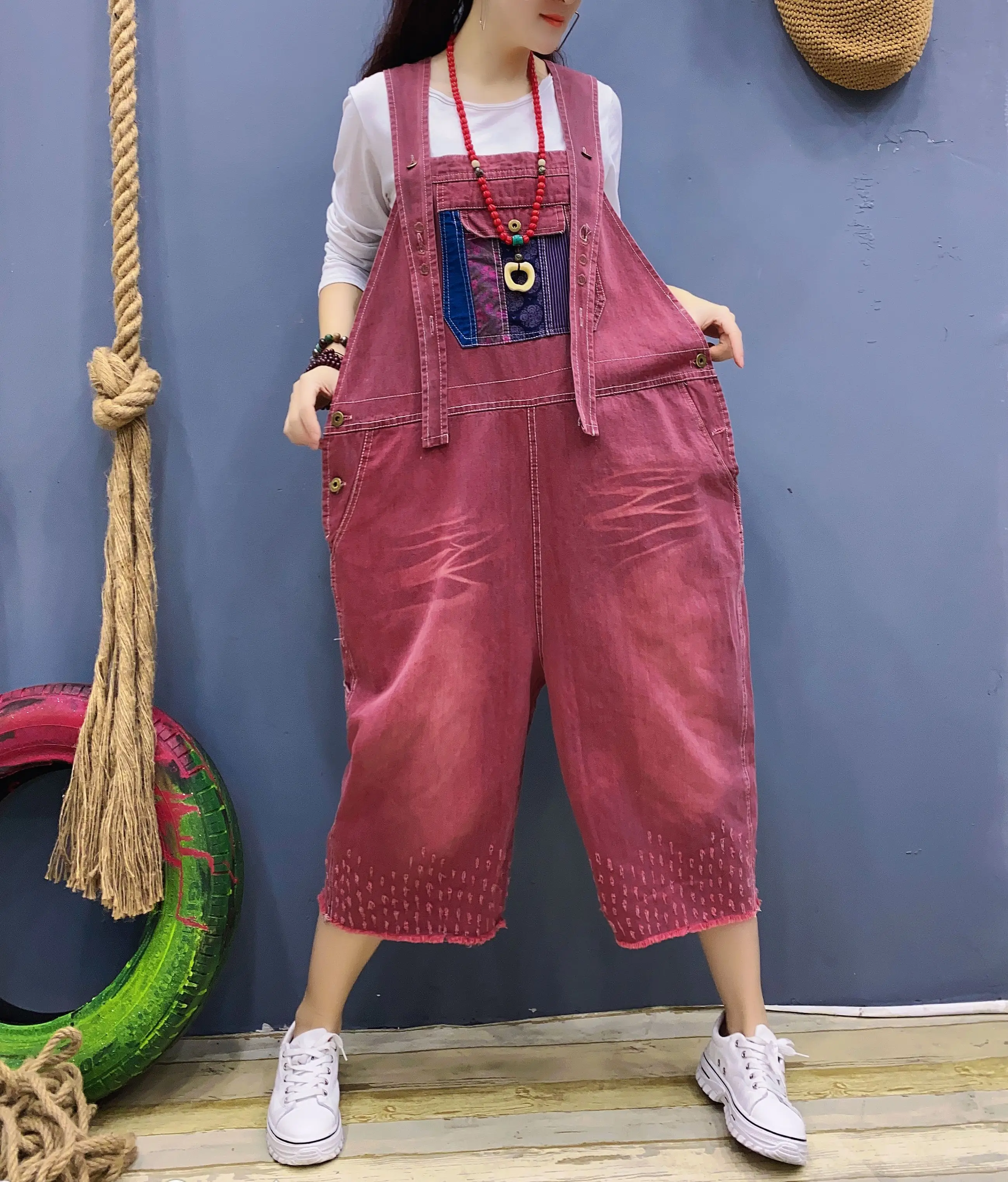 Комбинезон женский джинсовый с широкими штанинами мешковатый комбинезон на