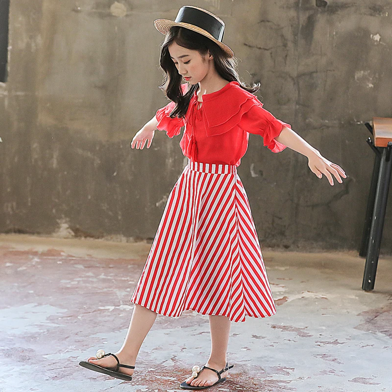 Детская юбка топ с вырезом под горло оборками на рукавах красная Полосатая для