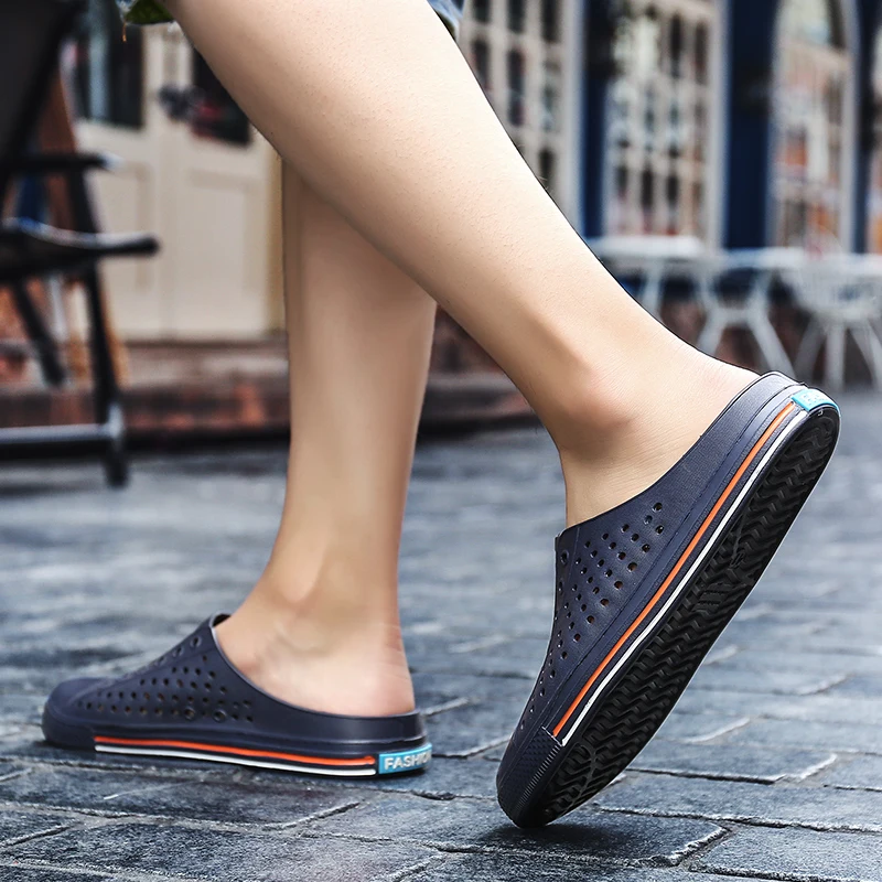 Сандалии для сада и пляжа прорезиненные шлепанцы воды мужчин женщин уличные