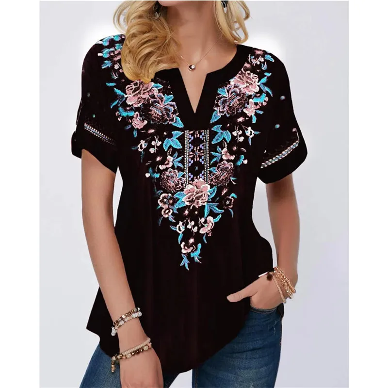

2021 Loose Temperament Commuter Vintage Floral Digital Printing V-Neck Casual Short-Sleeved Pullover Summer Women T-Shirt