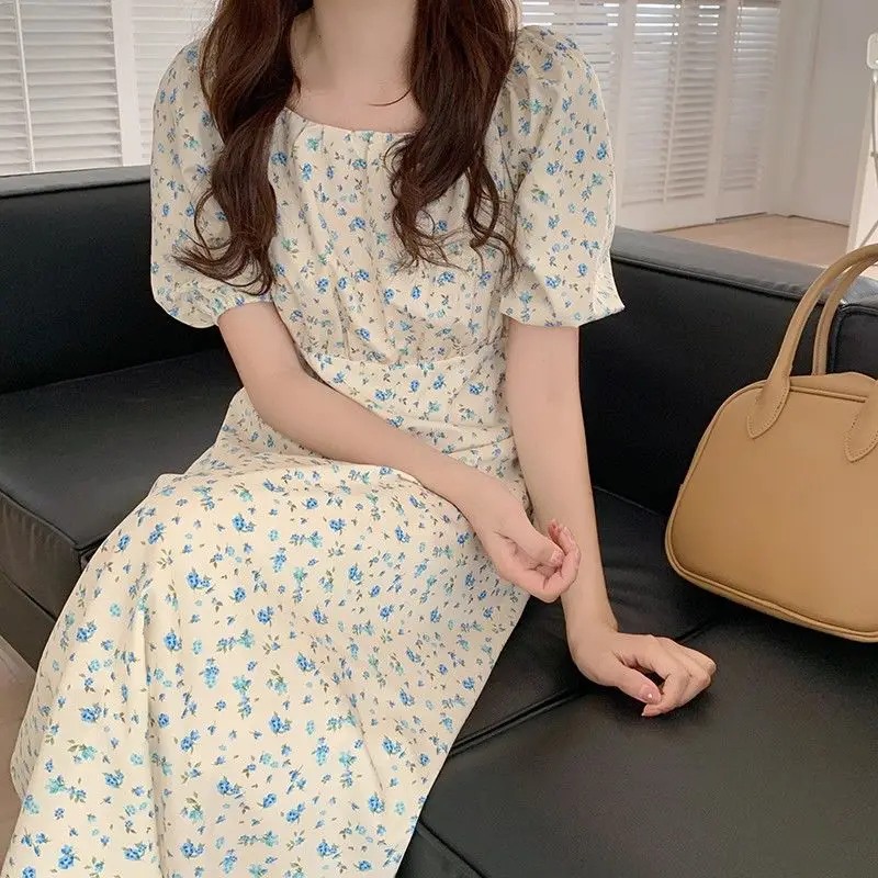 

Женское платье с рукавом-пузырьком, легкое летнее платье средней и длины с разбитыми цветами и французской талией, 2021