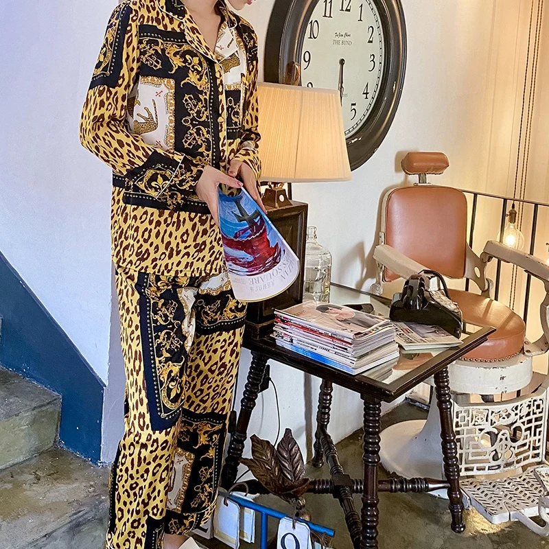 Атласные пижамные комплекты с принтом неглиже винтажная Ночная сорочка