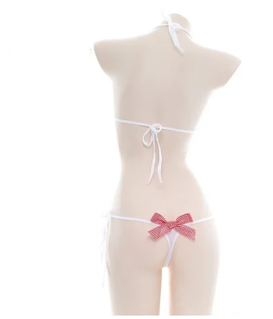 Комплект женского нижнего белья из бюстгальтера и трусиков с бантиком| |