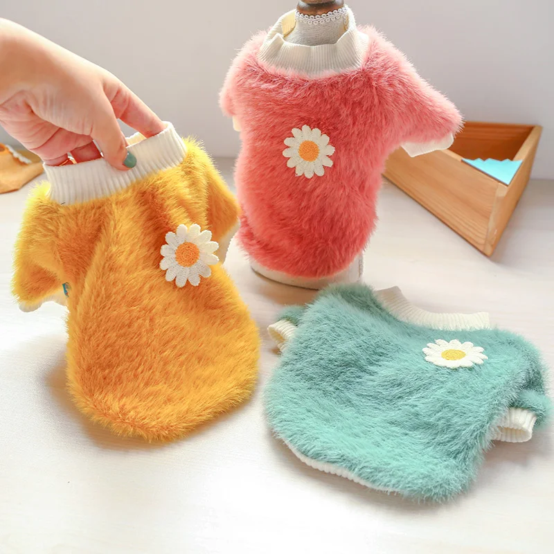 

Early Autumn Dog Pullover Crew Neck Dog Shirt Daisy Plush Teddy Poddle Dog Clothes Warm XS S M L XL