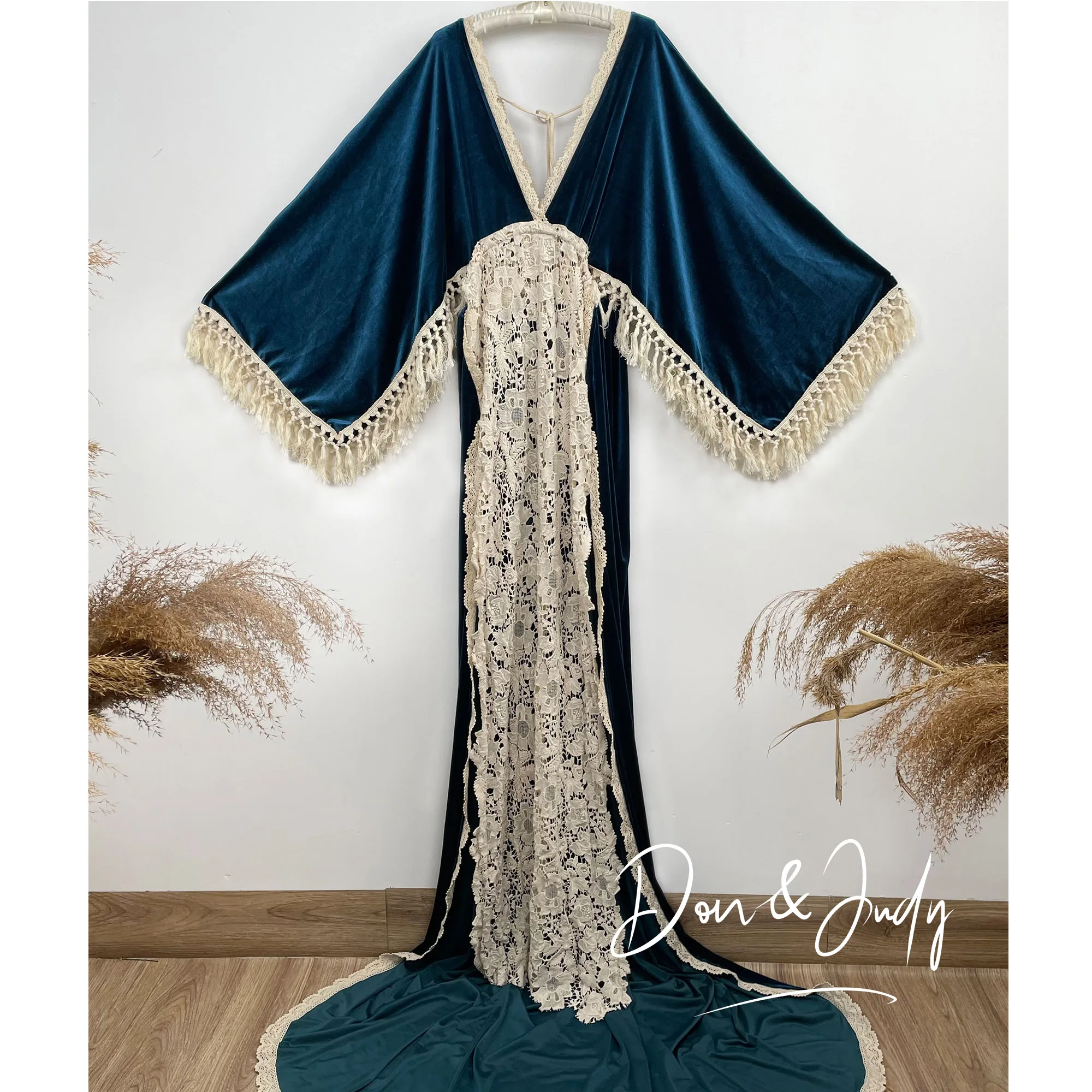 

DON&JUDY Sexy Boho Style Christmas Velvet Maternity or Non Maternity Side Slit Dresses Pregnancy Photography Dress Photo Shoot