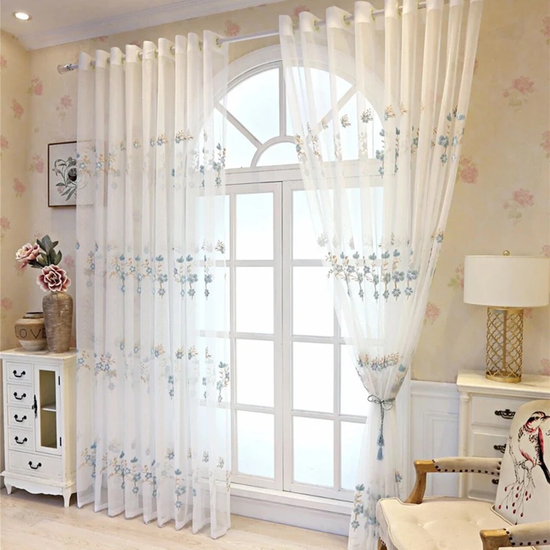 Белая сетчатая занавеска с вышивкой и синими цветами для гостиной современные