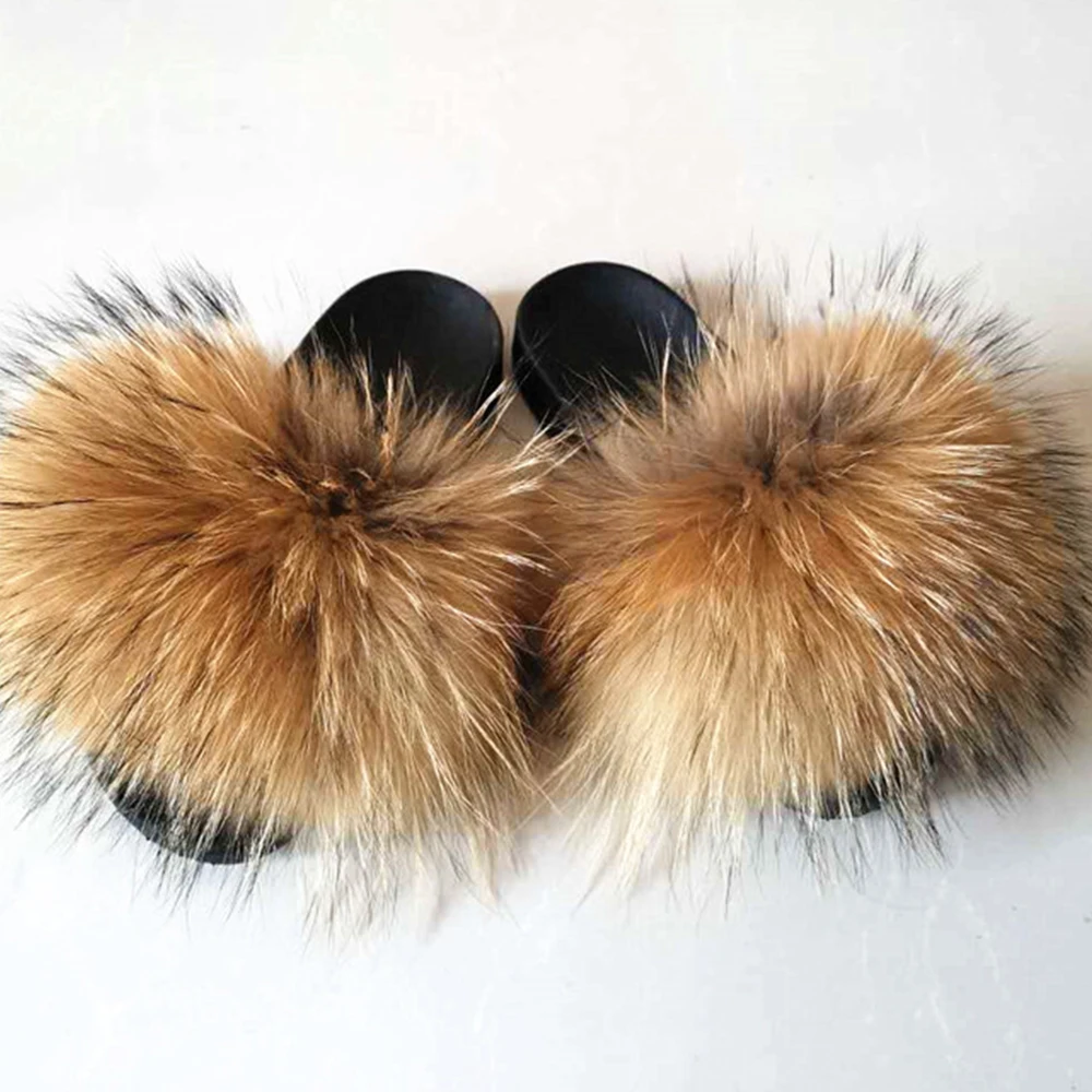 Летние пушистые тапочки с мехом енота Женские шлепанцы лисьим Пляжные сандалии