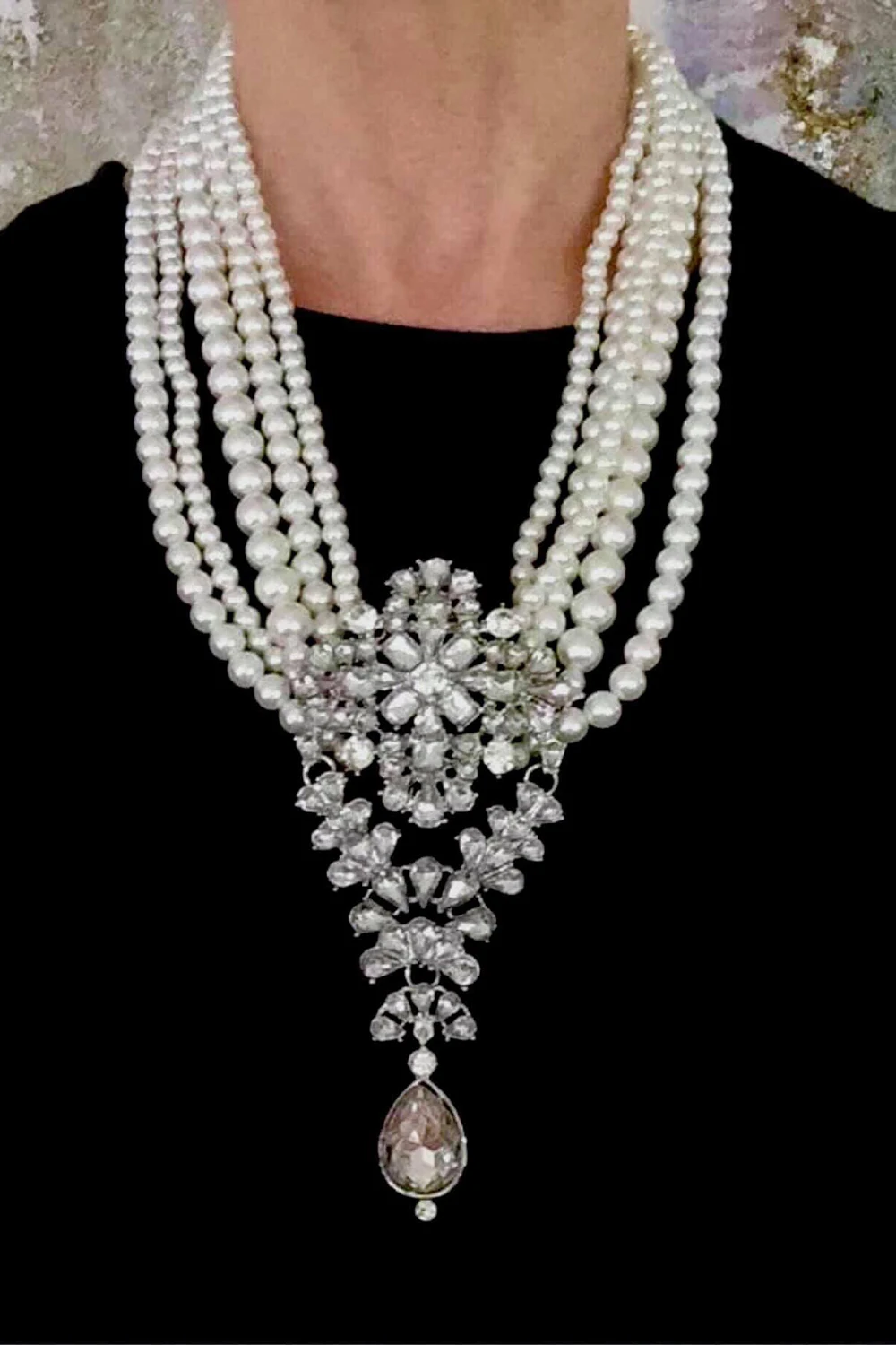 Цепочка многослойная женская с подвесками из искусственного жемчуга модное