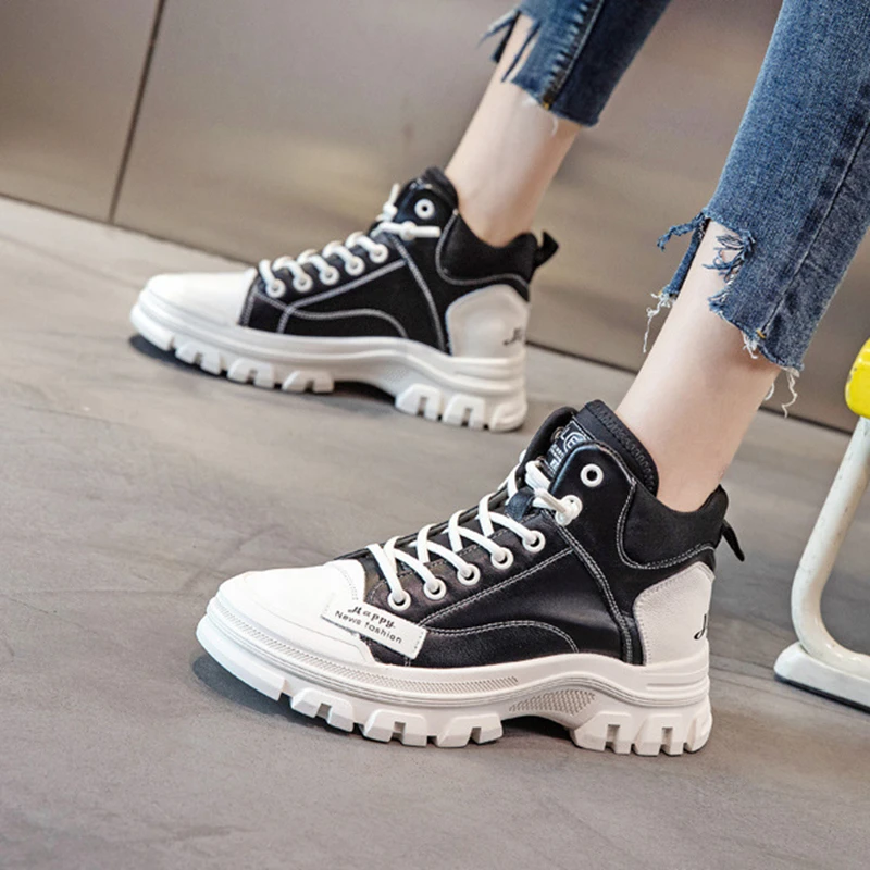 

2021 autumn leather riding boots, thick-soled high-top women's shoes, fake laces, all-match casual tide shoes, heightened short