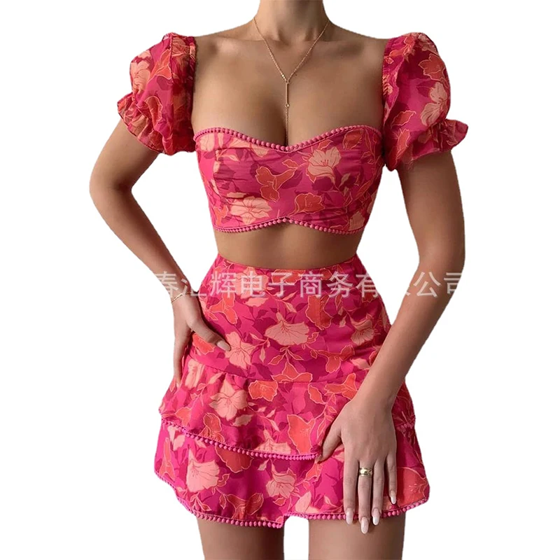 

2021 new fashion ladies sexy crop top and skirt suit two-piece suit