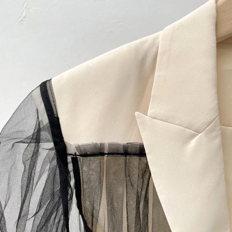 

TWOTWINSTYLE Patchwork Casual Coat For Women Lapel Long Sleeve Hit Color Minimalist Blazer Female Clothes 2021 Fashion New Style