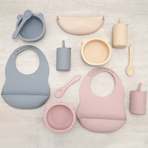 Рождественский подарок съедобный складной детский нагрудник наборы Небьющийся чашка рельефный Прорезыватель силиконовая чаша набор для кормления