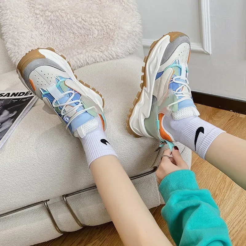 

Women Winter Sneakers 2020 New Design High Top Women's Platform Chunky Sneakers Fashion Warm Plush Ladies Casual Shoes
