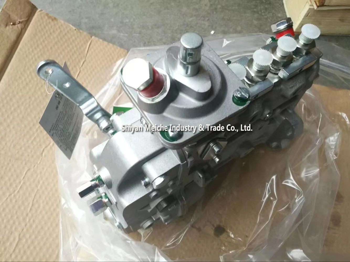 

Fuel injection pump high quality engine parts 3974628 diesel injection pump