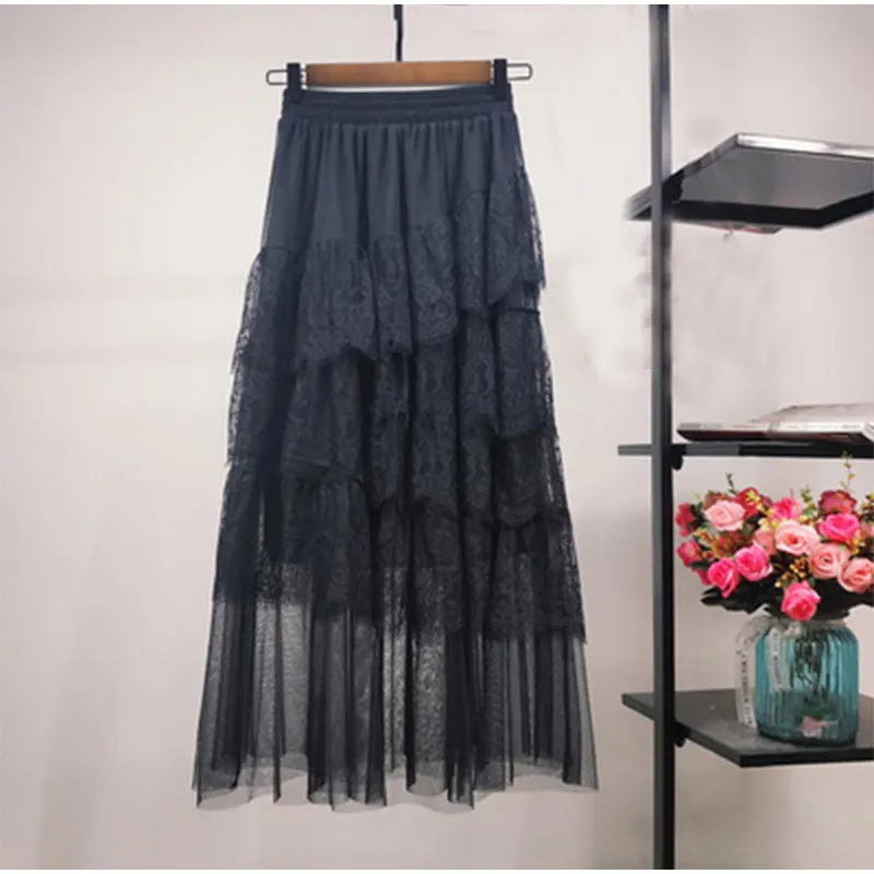 Женская ассиметричная юбка-пачка многослойная из фатина с кружевным корсетом