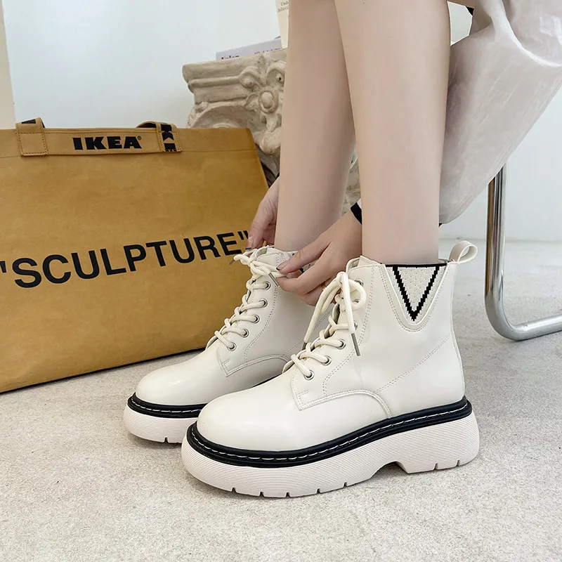 

Ботинки Новинка 2021, женские демисезонные одноботинки, белые короткие ботинки на толстой подошве в британском стиле, уличные короткие ботин...