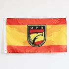 Флаг Испании с крестом бордового цвета и защитой от упражнений и флагом полиции Испании