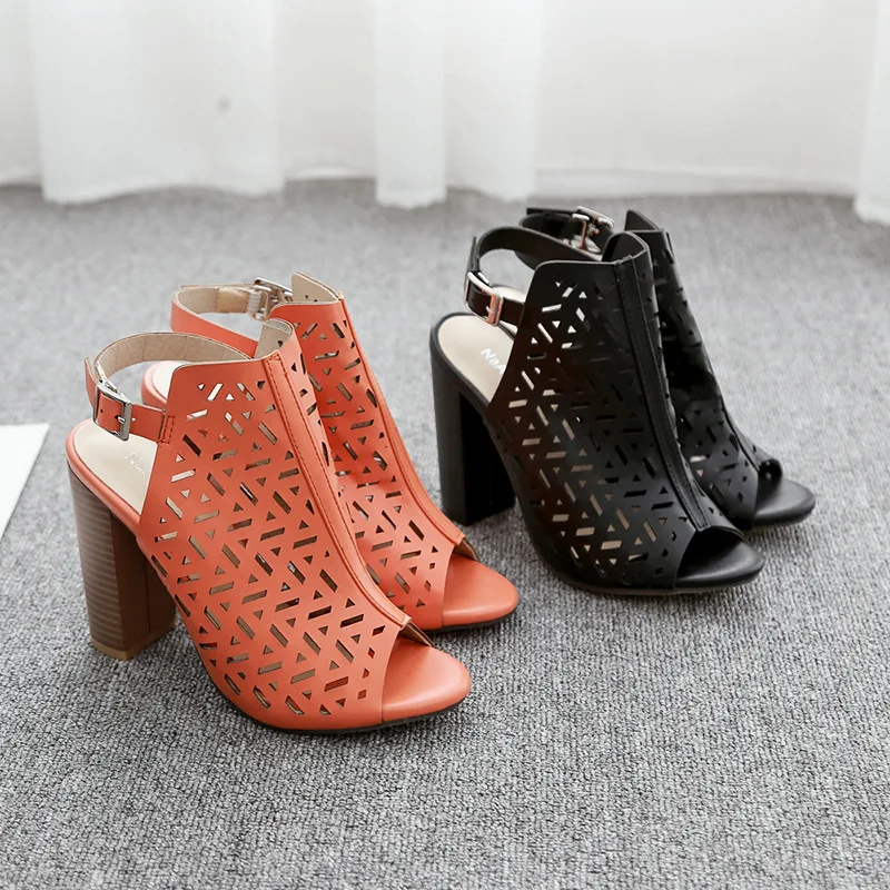 

2021 Sandals Female Shoe High Heels New Girls High-heeled Comfort Fashion Beige Block Rome Casual PU Fretwork Basic Buckle Strap