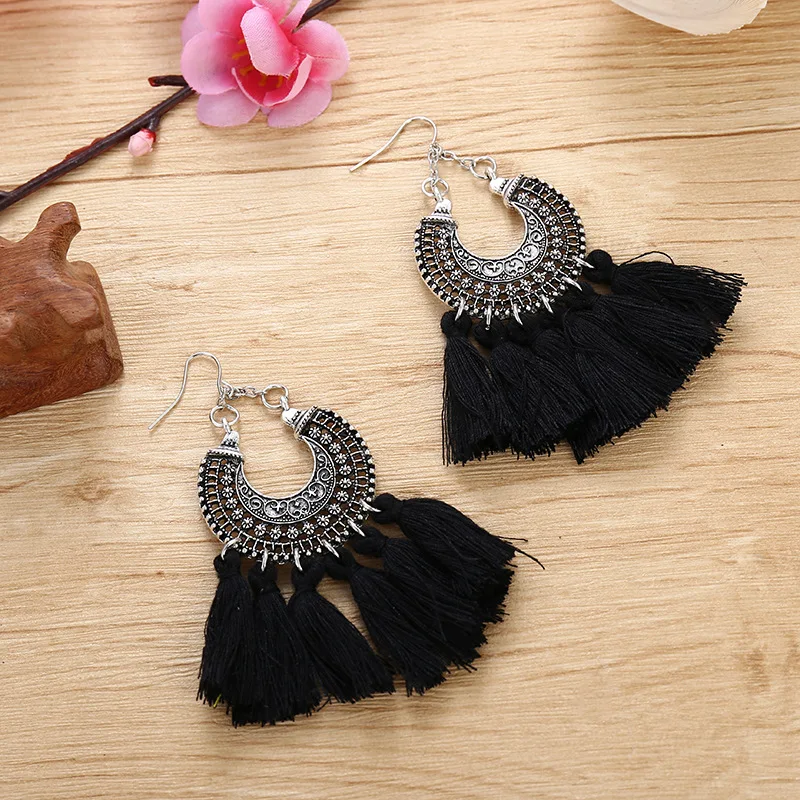 Стильные женские серьги с кисточками 9 см в богемном стиле круглые вечерние