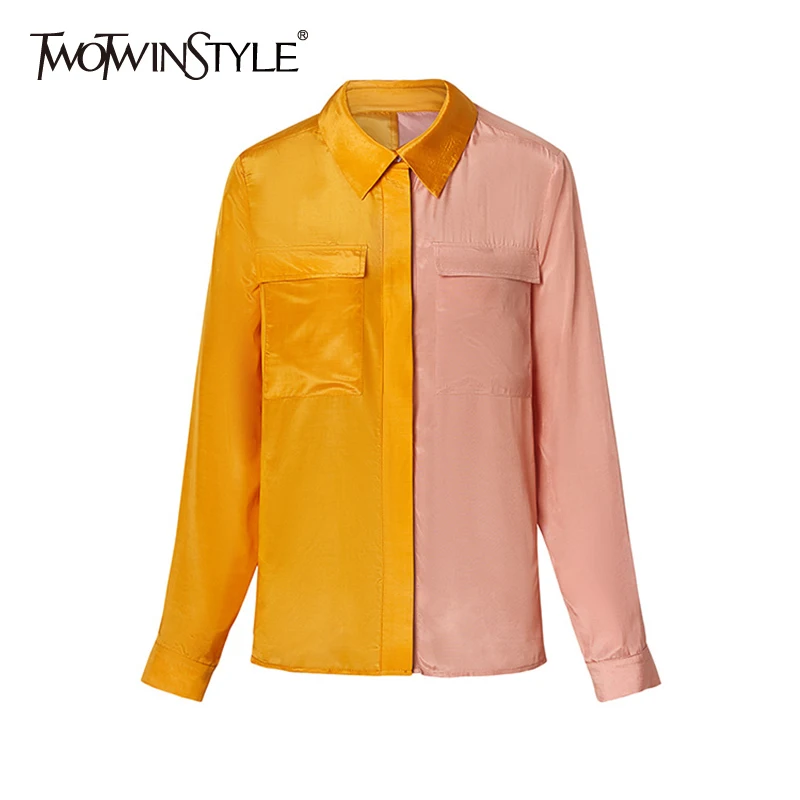 

Shirts & Blouses