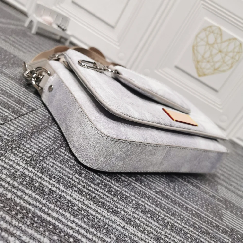 

2021 new three-piece messenger bag high quality messenger bag luxury designer bag designer bag
