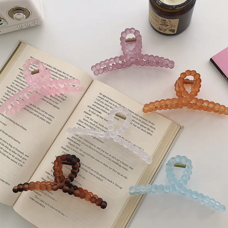 

Temperament Flower Soild Color Large Hanger Hairpin Hair Claw Alloy Cloth Splicing Lady Shark Hair Clip Fashion Hair Accessories