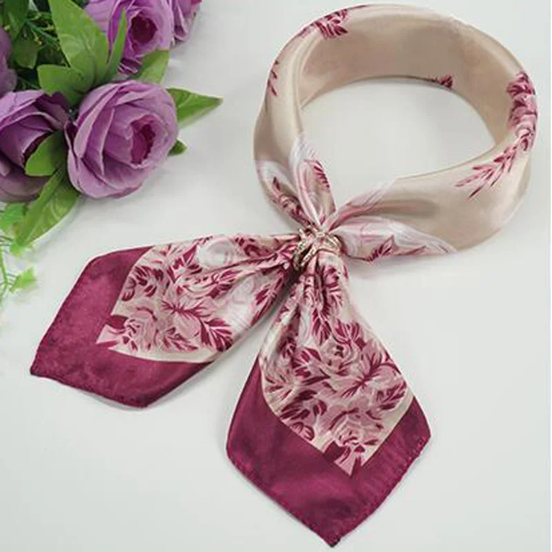 

Professional scarves, small square scarves, small silk scarves, women in winter, versatile spring and autumn Korean decoration