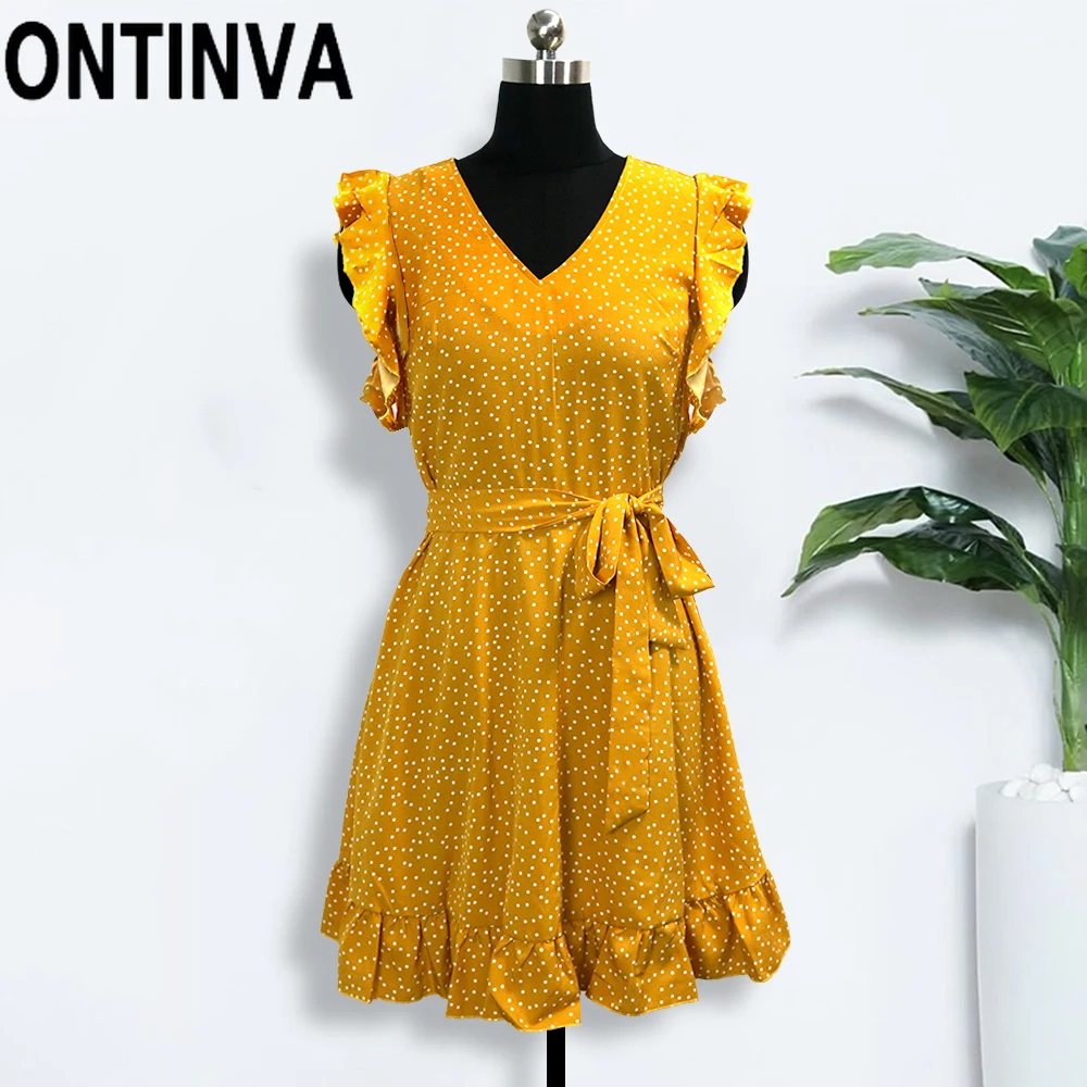 Женское летнее платье оранжевого цвета с v образным вырезом оборками рукавами и